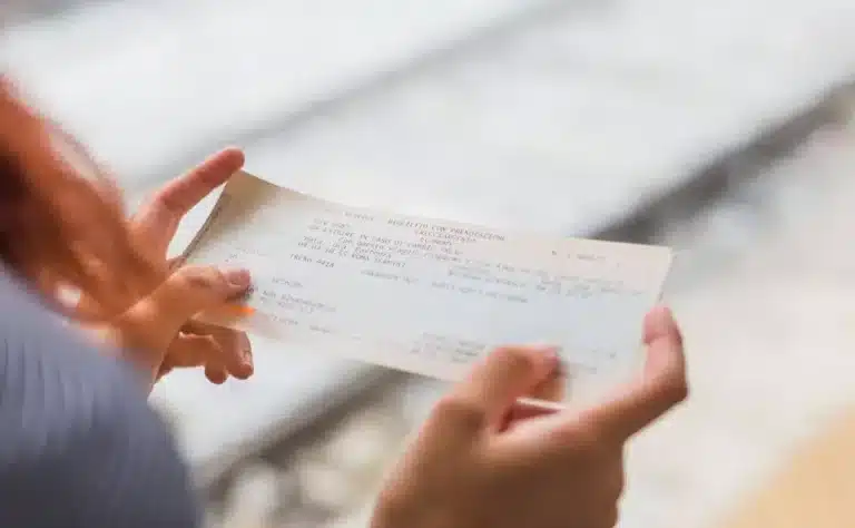 How to Deposit a Check Made Out to an Estate When There Is No Estate